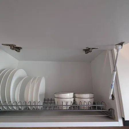 Appartement Modern Cozy 10 Min Walk To Skanderbeg Square *